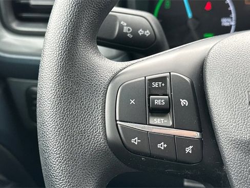 Used 2024 Ford Maverick XL image 25