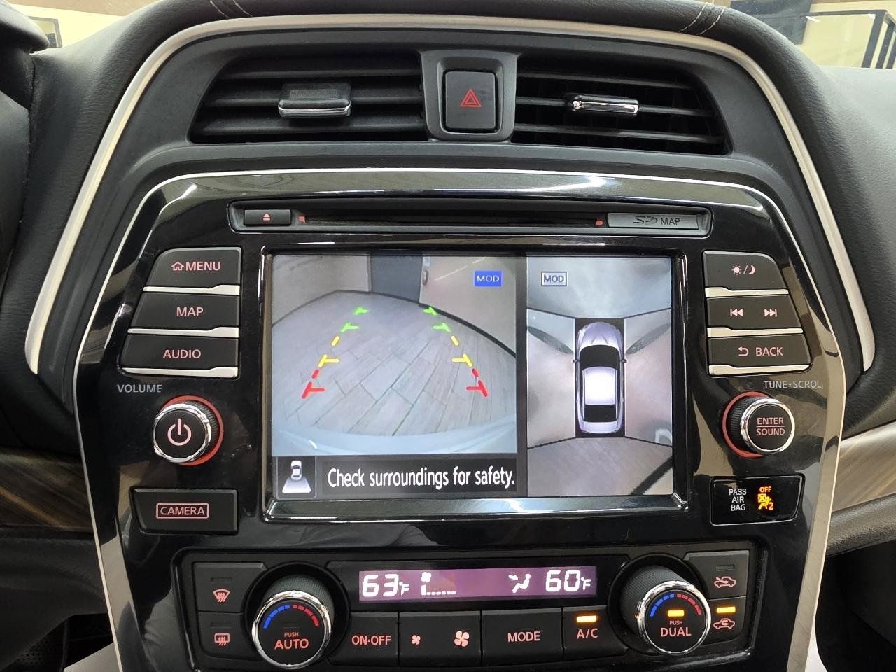 Used 2017 Nissan Maxima Platinum w/ Interior Lighting Package FWD image 31