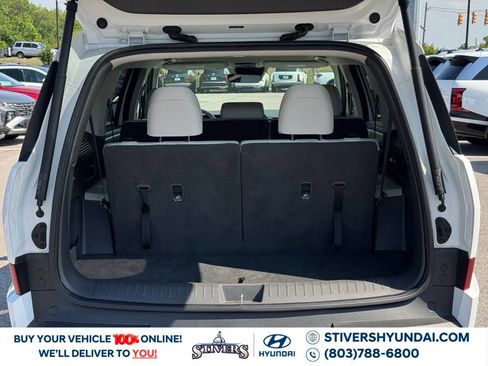 Used 2024 Hyundai Santa Fe SEL FWD image 13