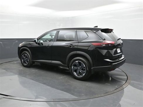 New 2026 Nissan Rogue SV image 5