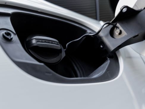 Used 2022 Porsche Macan S image 28