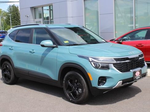 Certified 2026 Kia Seltos EX AWD/4WD image 1