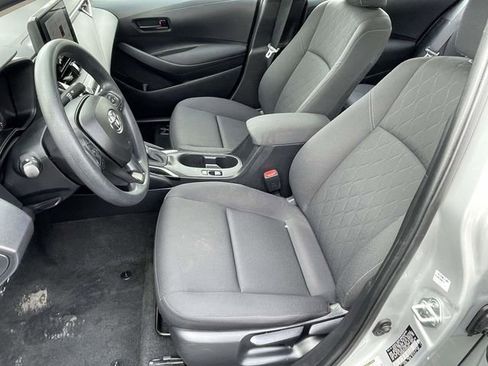 Used 2023 Toyota Corolla LE image 11