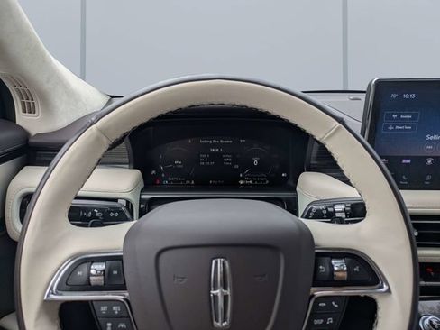 Used 2022 Lincoln Nautilus Black Label w/ Class II Trailer Tow Package AWD/4WD image 31