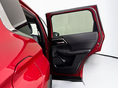 Used 2024 Mitsubishi Outlander SE FWD image 31