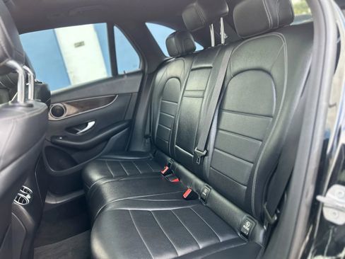 Used 2019 Mercedes-Benz GLC 300 image 41