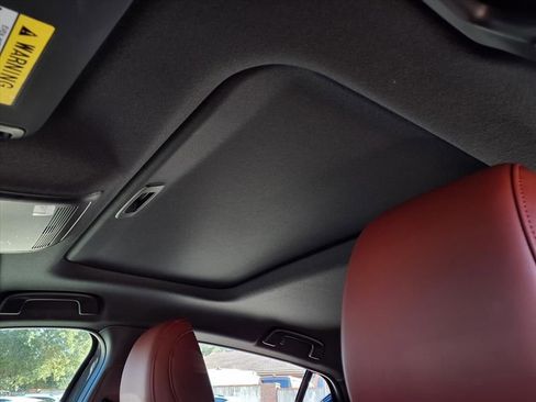 Certified 2025 MAZDA MAZDA3 Carbon image 18