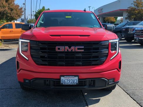 Used 2022 GMC Sierra 1500 Elevation image 11