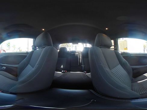 Used 2023 Dodge Challenger SXT RWD image 43