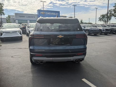 New 2026 Chevrolet Traverse LT w/ Driver Confidence Package image 7