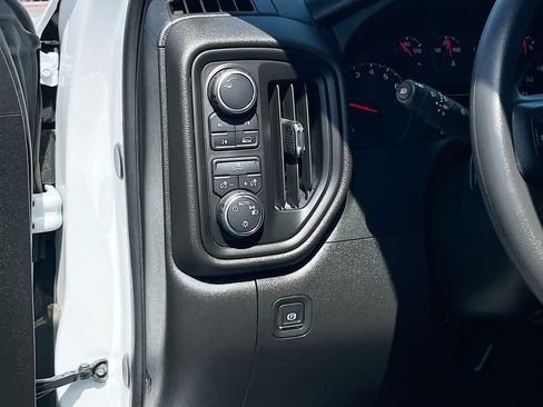 Used 2025 Chevrolet Silverado 1500 Custom w/ Rally Edition AWD/4WD image 10