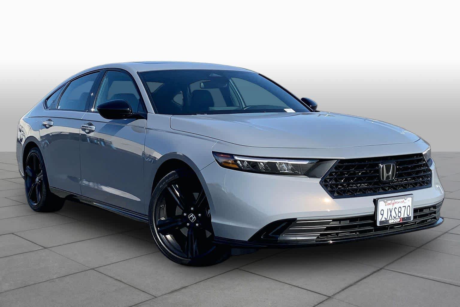 Used 2024 Honda Accord Sport image 2