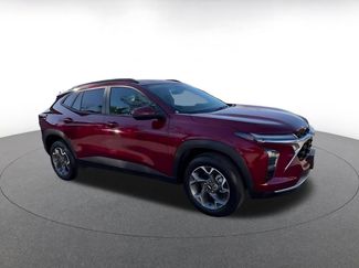Used 2025 Chevrolet Trax LT video 2