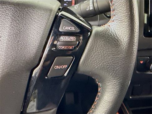 Certified 2023 Nissan Frontier Pro-X image 14