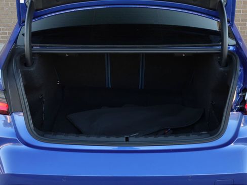 Used 2022 BMW M3 RWD image 17