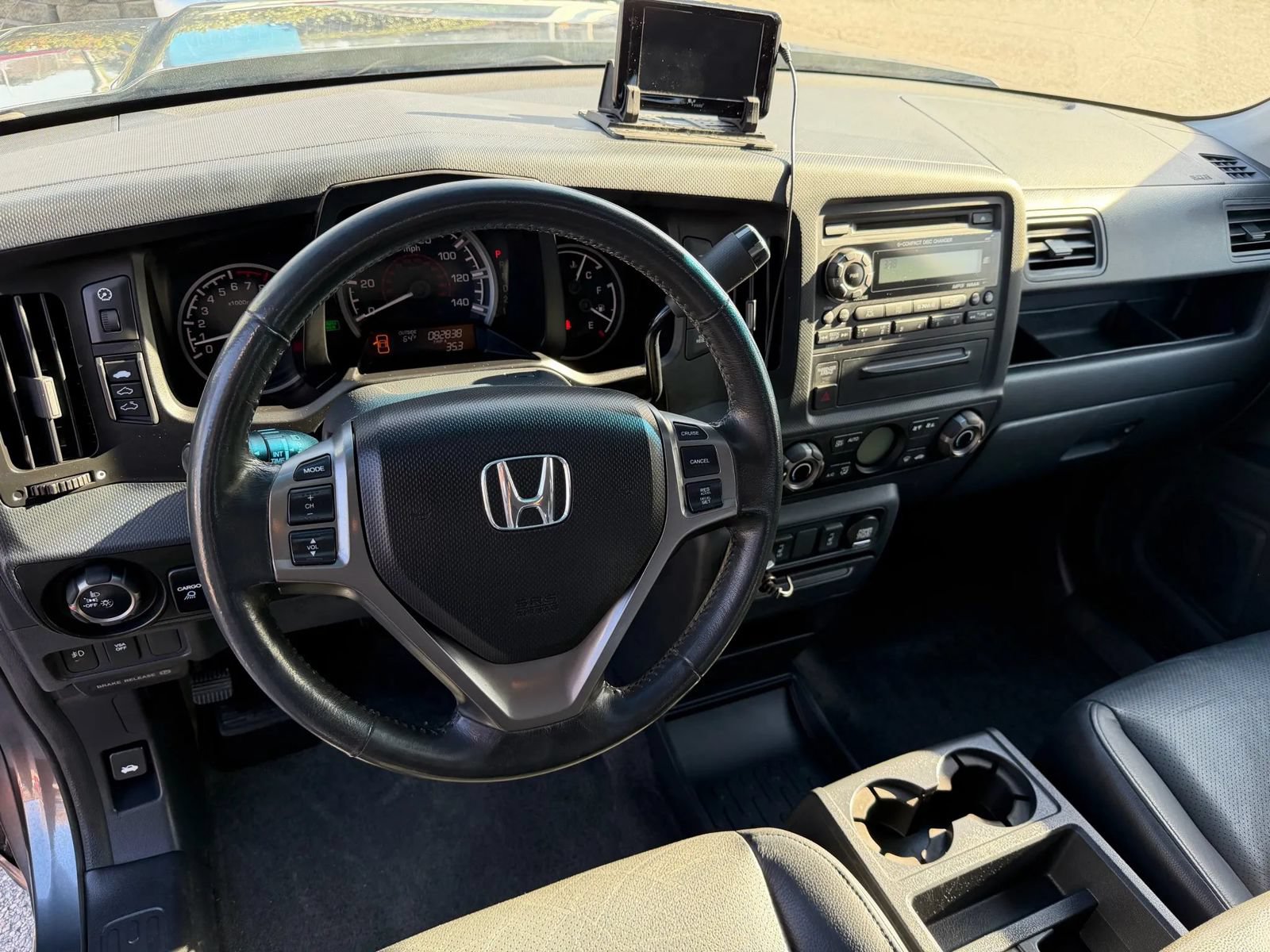 Used 2010 Honda Ridgeline RTL image 11