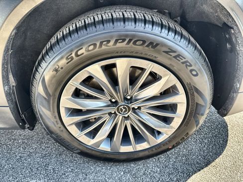 Used 2024 MAZDA CX-90 Plug-In Hybrid w/ Preferred image 32