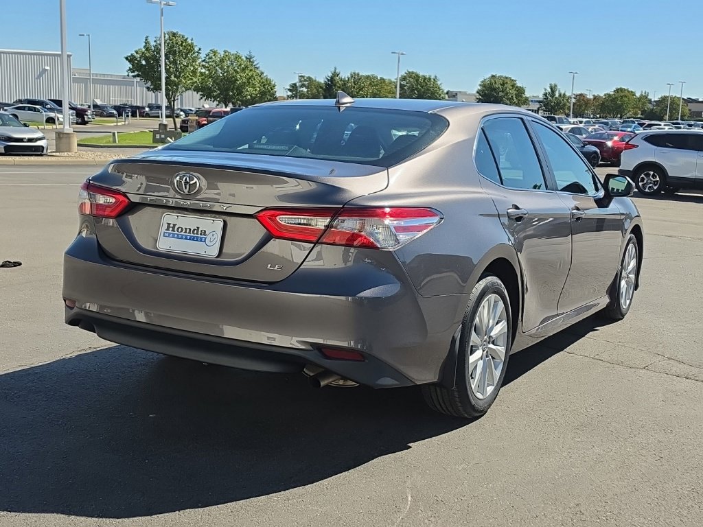 Used 2019 Toyota Camry LE FWD image 8