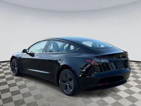 Used 2022 Tesla Model 3 RWD image 4