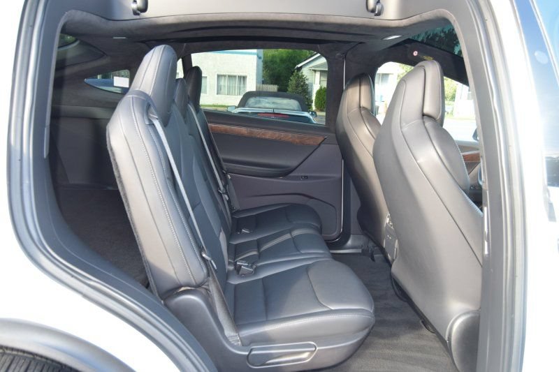 Used 2019 Tesla Model X 100D AWD/4WD image 32