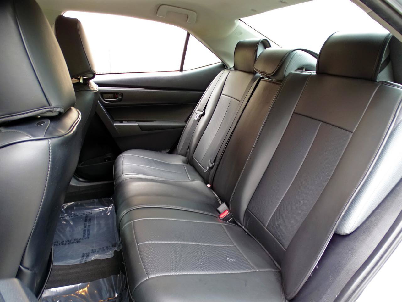 Used 2017 Toyota Corolla L FWD image 18