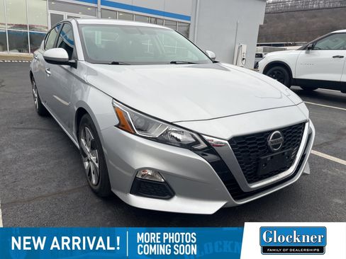 Used 2020 Nissan Altima 2.5 S image 1