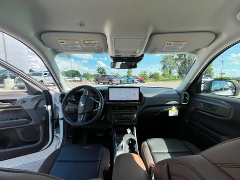 New 2026 Ford Bronco Sport Outer Banks AWD/4WD image 13