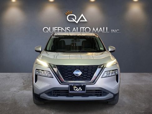 Used 2022 Nissan Rogue SV AWD/4WD image 2