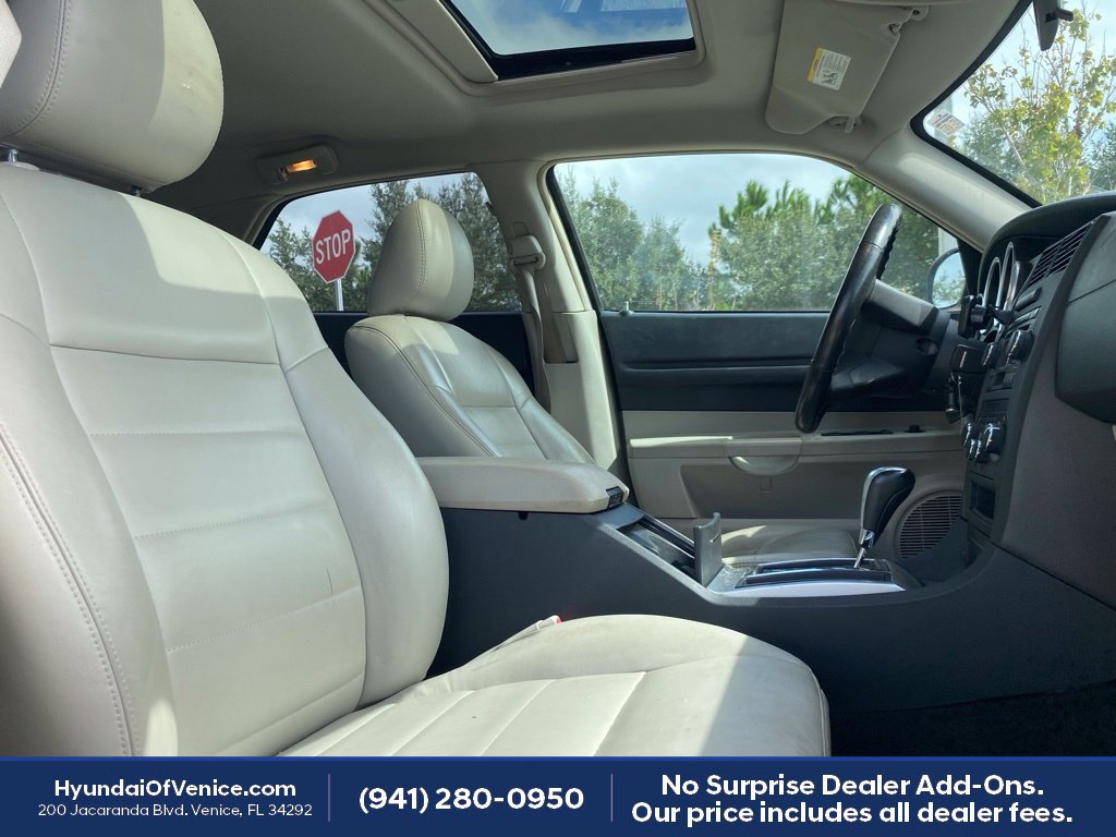 Used 2005 Dodge Magnum R/T w/ Convenience Group II RWD image 14