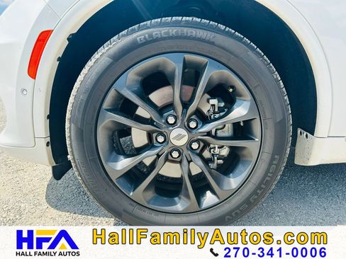 Used 2021 Dodge Durango Citadel w/ Premium Entertainment Group AWD/4WD image 42