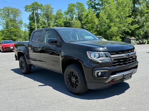Certified 2022 Chevrolet Colorado Z71 w/ Trail Boss Package AWD/4WD image 1