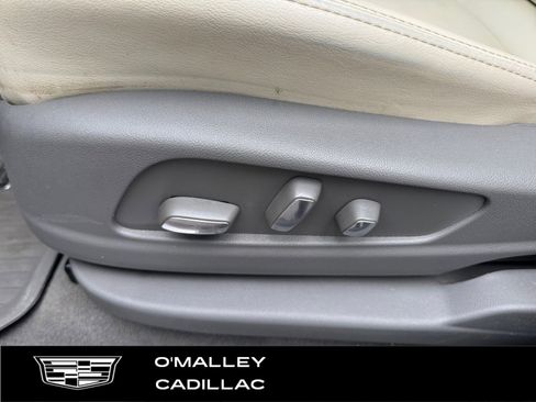 Used 2023 Cadillac XT5 Premium Luxury w/ Technology Package image 19