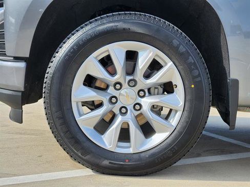 Used 2021 Chevrolet Silverado 1500 Custom image 7