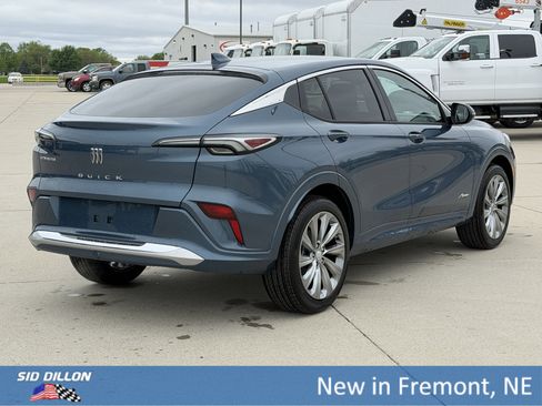 New 2026 Buick Envista Avenir FWD image 4