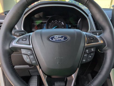 Used 2021 Ford Edge SEL w/ Convenience Package FWD image 24