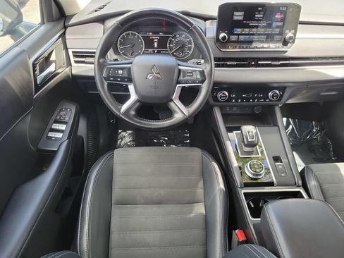 Used 2024 Mitsubishi Outlander SE Black Edition AWD/4WD image 22