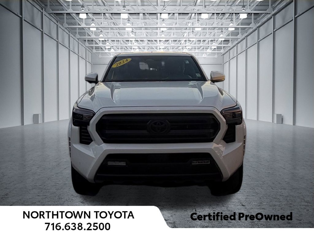 Used 2024 Toyota Tacoma SR5 AWD/4WD image 1