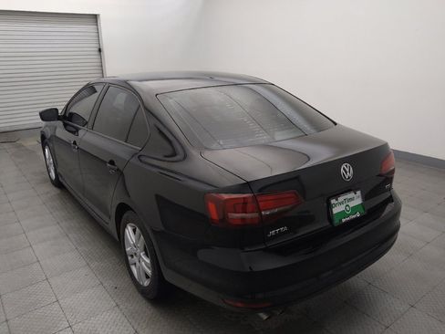Used 2018 Volkswagen Jetta S w/ Cold Weather Package FWD image 5