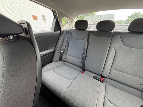 Used 2025 Kia K4 FWD image 39