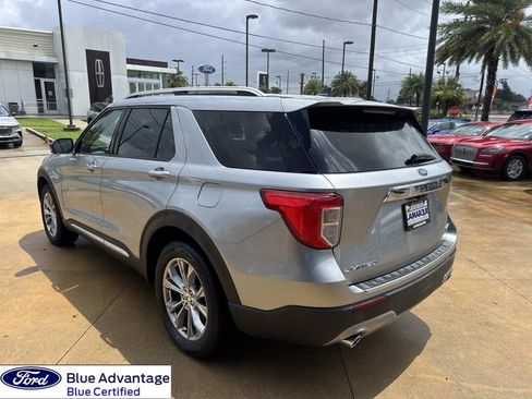 Used 2021 Ford Explorer Limited w/ Equipment Group 301A AWD/4WD image 8