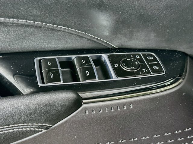 Used 2024 Cadillac Lyriq Tech w/ Driver Assist Package AWD/4WD image 21