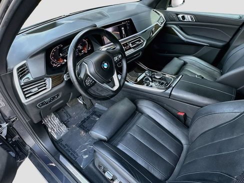 Used 2019 BMW X5 xDrive40i w/ Executive Package AWD/4WD image 4