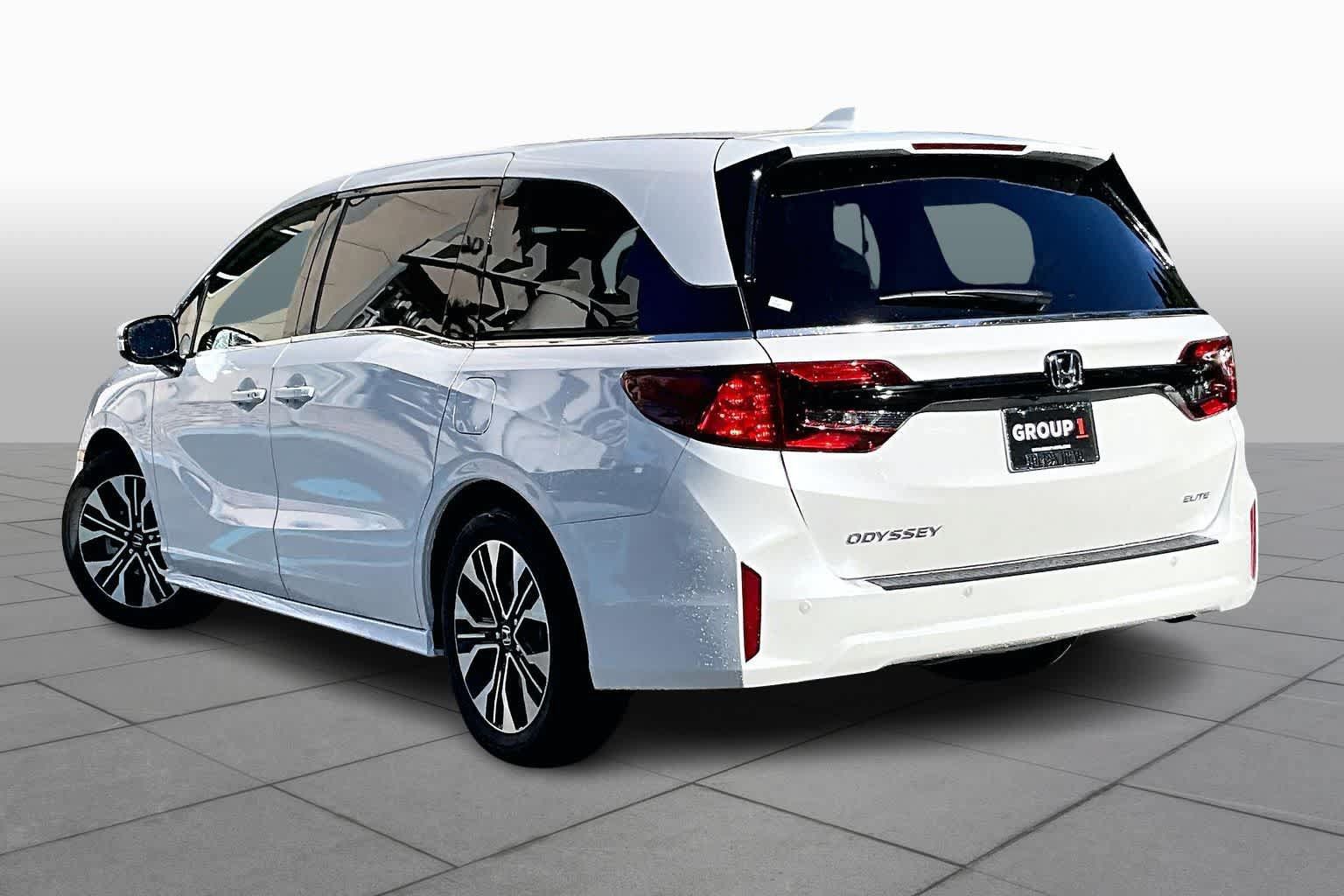 New 2026 Honda Odyssey Elite image 7