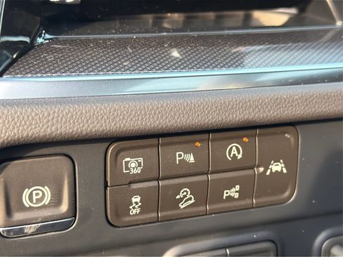 Used 2026 Chevrolet Tahoe RST w/ Comfort Package image 27