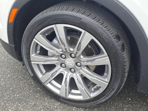 Certified 2023 Cadillac XT4 Premium Luxury w/ Cold Weather Package image 6