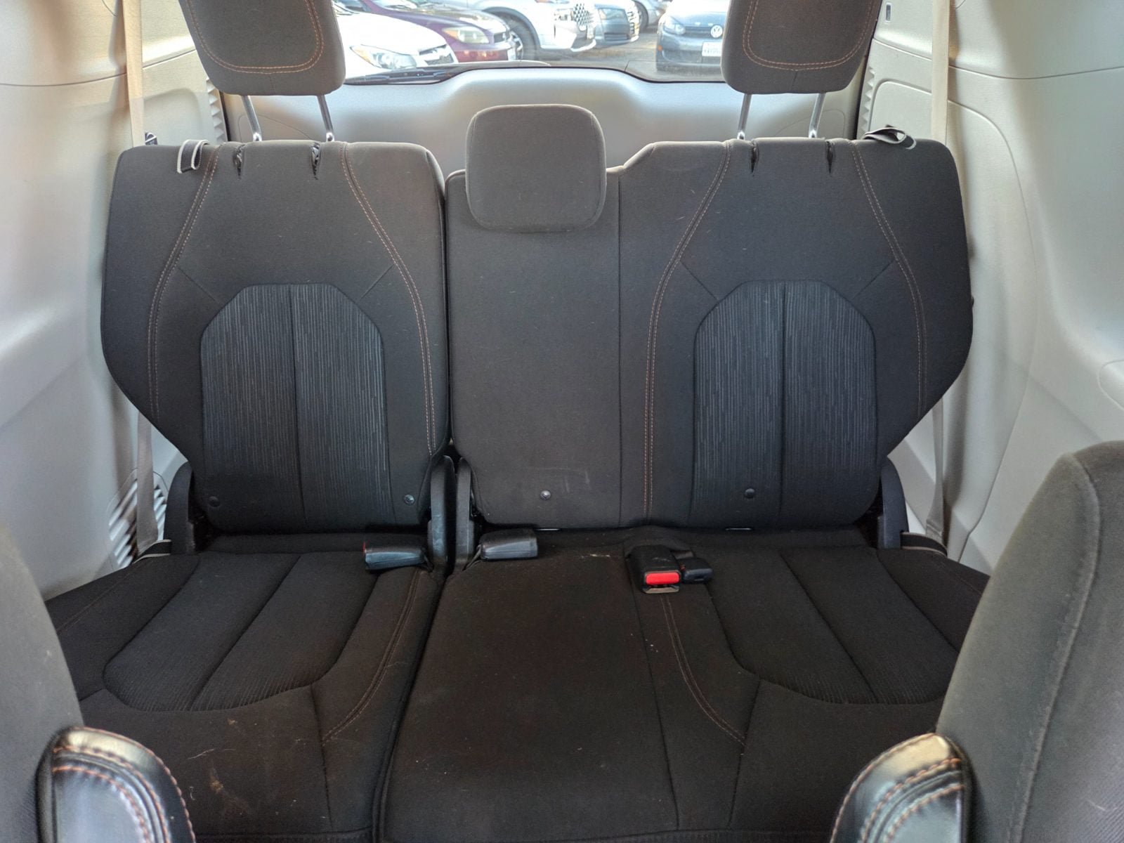 Used 2017 Chrysler Pacifica Touring FWD image 10