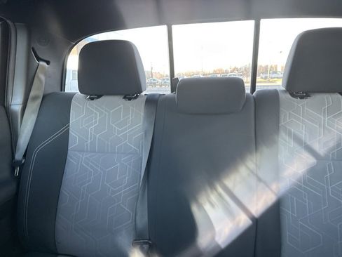 Used 2022 Toyota Tacoma TRD Sport image 21