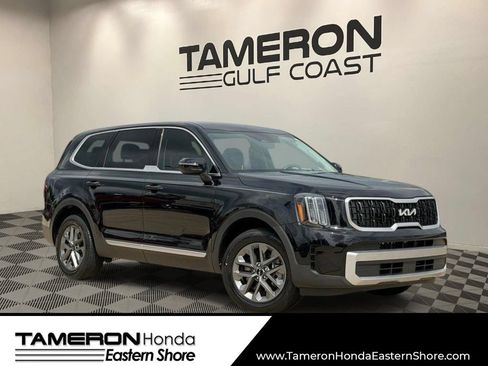 Used 2024 Kia Telluride LX FWD image 1