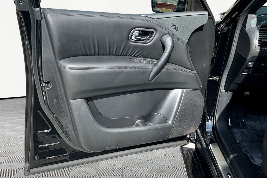 Used 2021 Nissan Armada SL w/ Midnight Edition Package RWD image 20