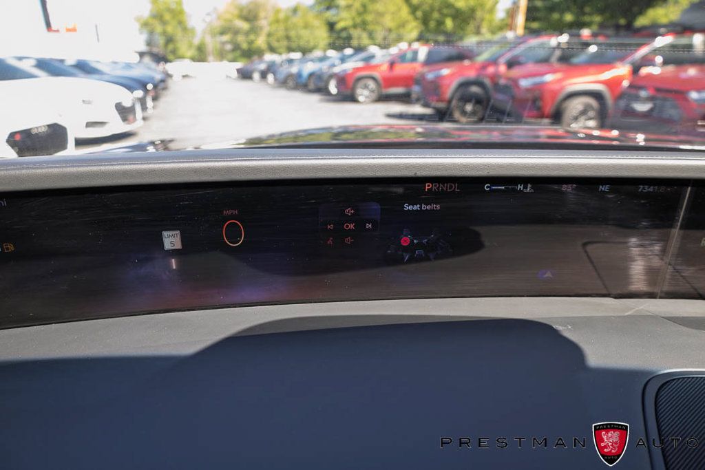 Used 2024 Lincoln Nautilus Reserve w/ Equipment Group 202A AWD/4WD image 26